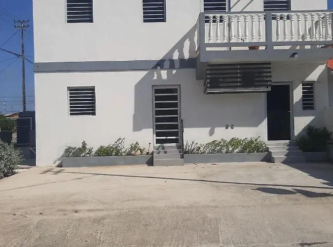Homely Studio Apartment Curacao